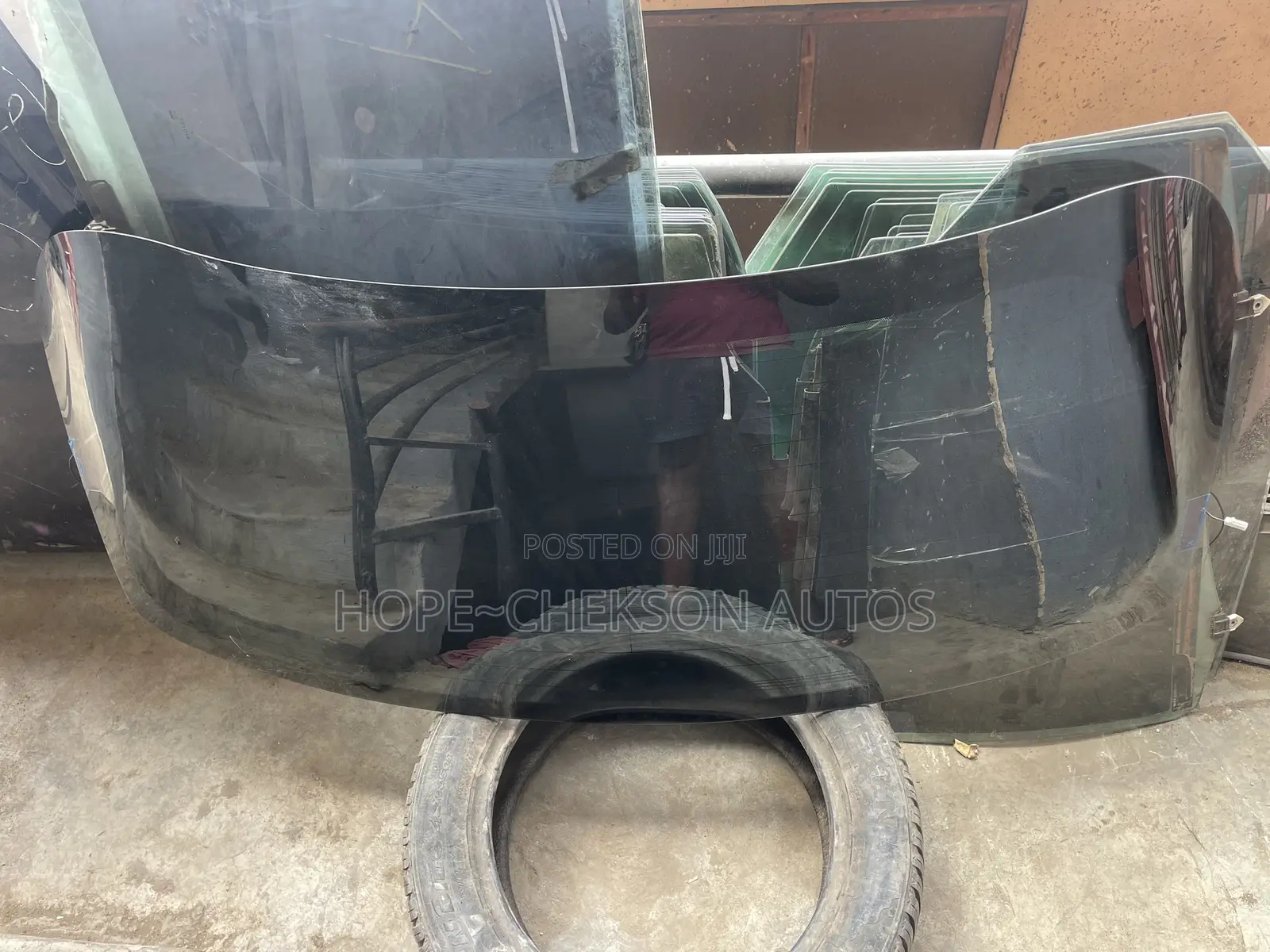 Boot Glass Rx350 2010 Model