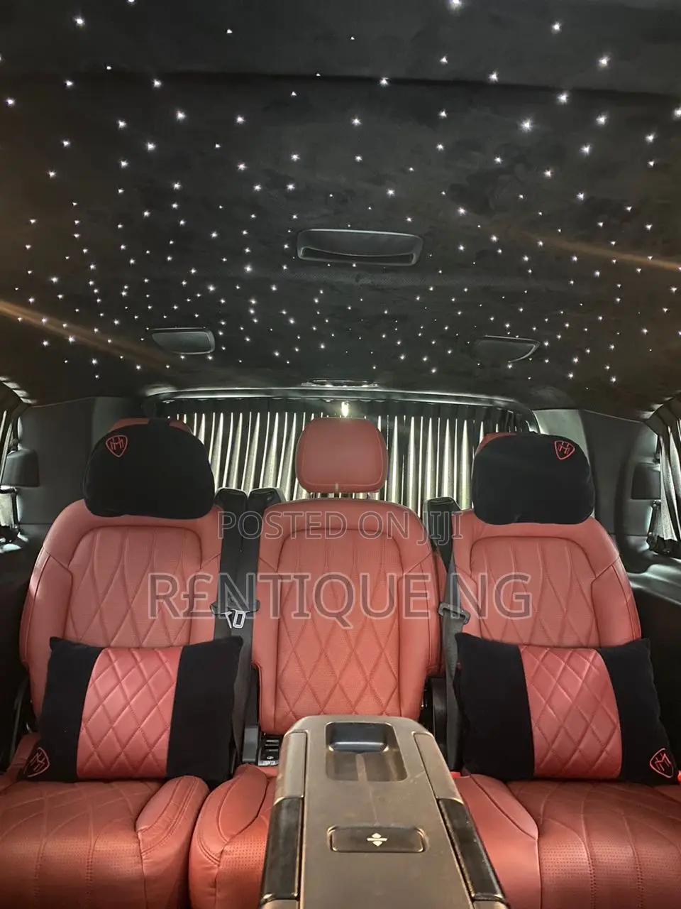 Viano 2022 Bus for Rent