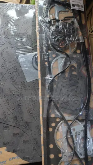Top Gasket Kit And Bolts Kit Perkins
