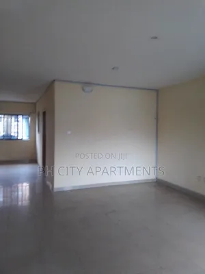 2bdrm Block of Flats in GRA Phase 2 / Port-Harcourt for rent