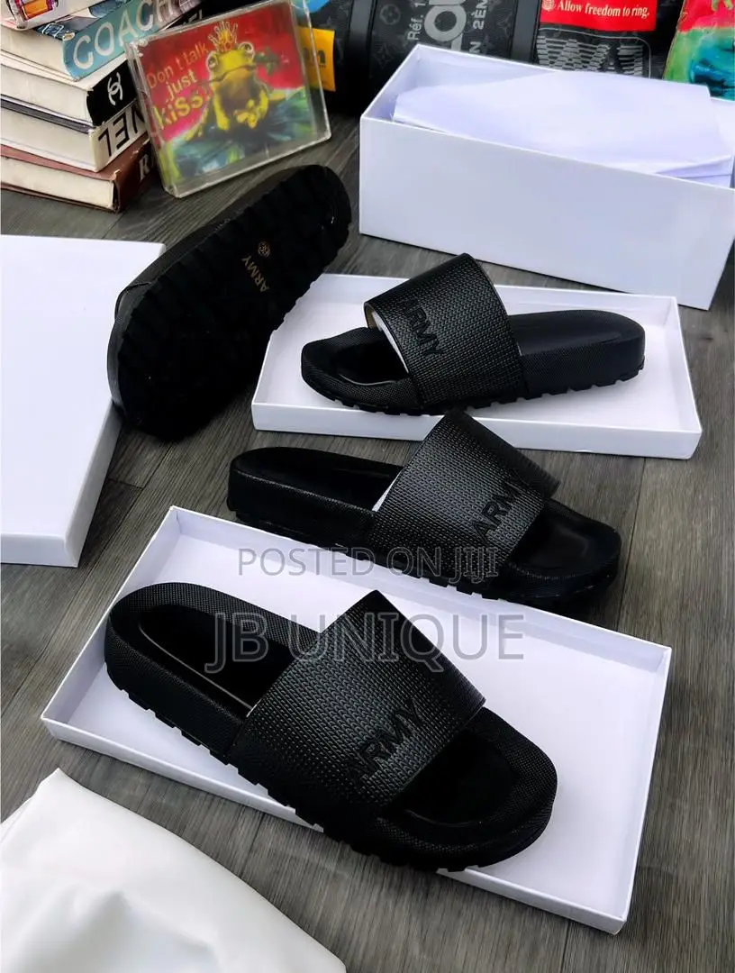 Louis Vuitton Cover Slide