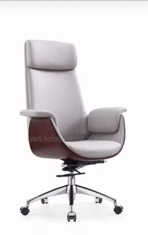Executive Quality Boss Office Swivel Chair