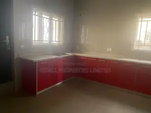 5bdrm Townhouse / Terrace in Guzape District for rent