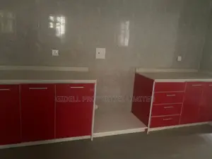 5bdrm Townhouse / Terrace in Guzape District for rent
