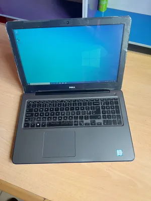Photo - Laptop Dell Inspiron 15 5567 8GB Intel Core I5 HDD 320GB