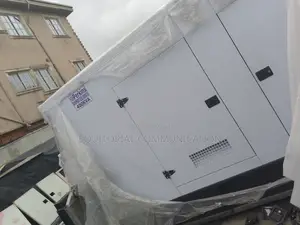 Powerful Perkins 400kva Soundproof Generator