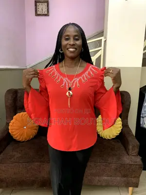Ladies Unique Tops