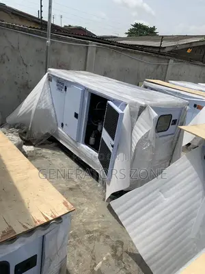 Mounted 100kva Perkins Soundproof Generator
