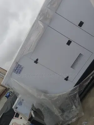 Top Piority Perkins 400kva Soundproof Generator
