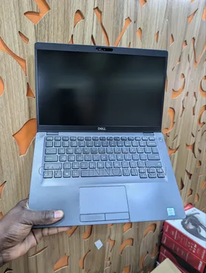 Laptop Dell Latitude 5400 16GB Intel Core i7 SSD 512GB