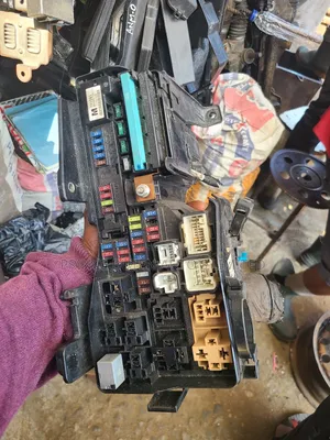 Fuse Box Es350 2008