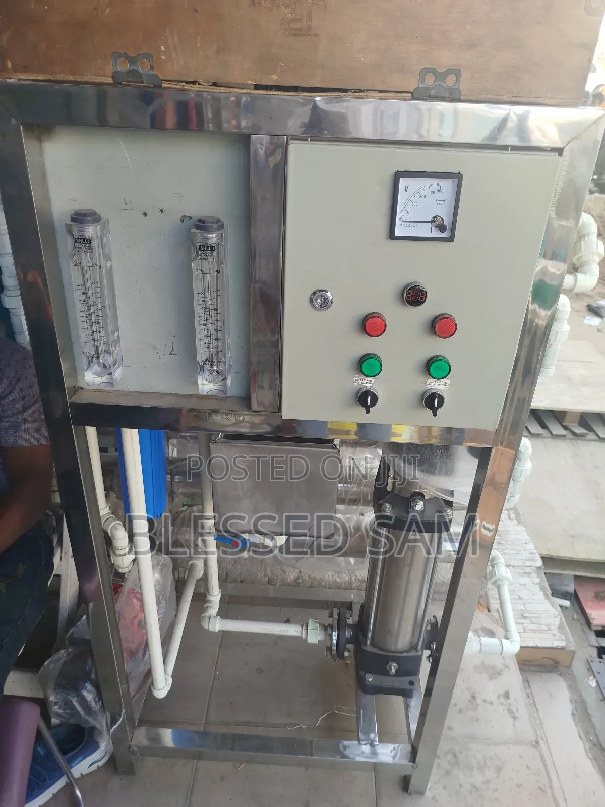 Reverse Osmosis Machine