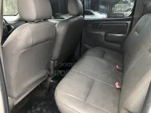 Toyota Hilux 2011 White