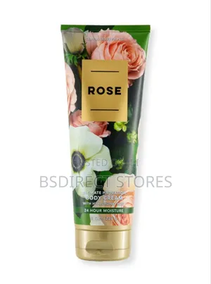 Photo - Bath Body Works Ultimate Hydration Body Cream, Rose, 226g