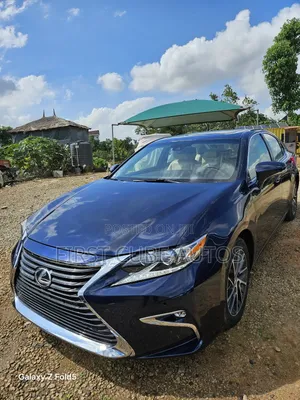 Lexus ES 350 FWD 2016 Blue