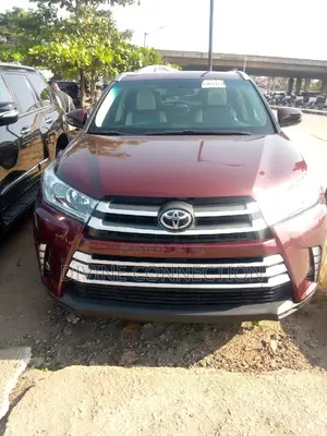 Toyota Highlander 2017 Red