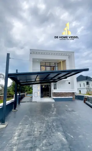 5bdrm Duplex in Ikota for sale