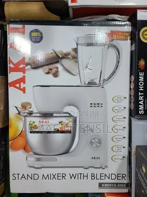 Akai Stand Mixer With Blender