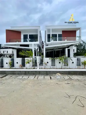 5bdrm Duplex in Ikota for sale