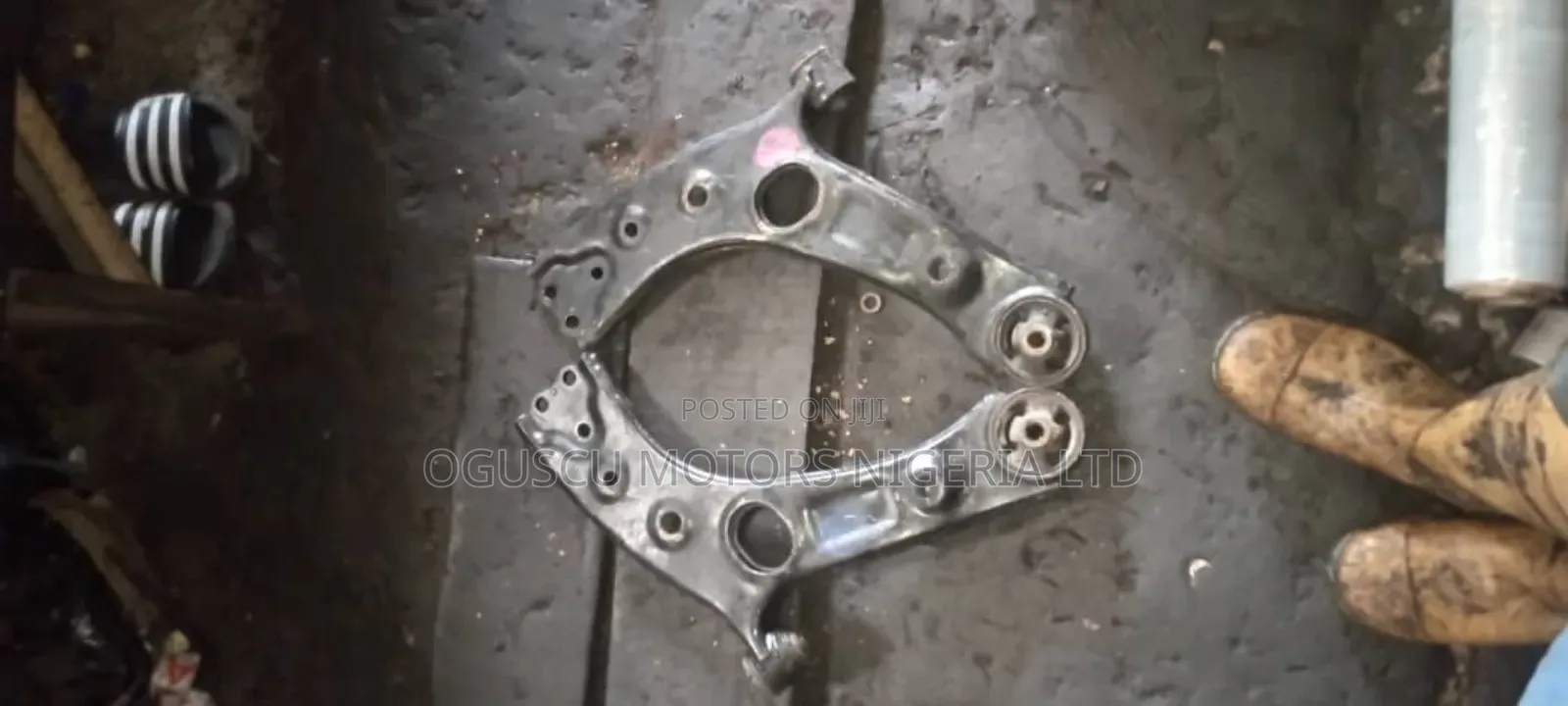 Front Lower Arm Kia Sorento