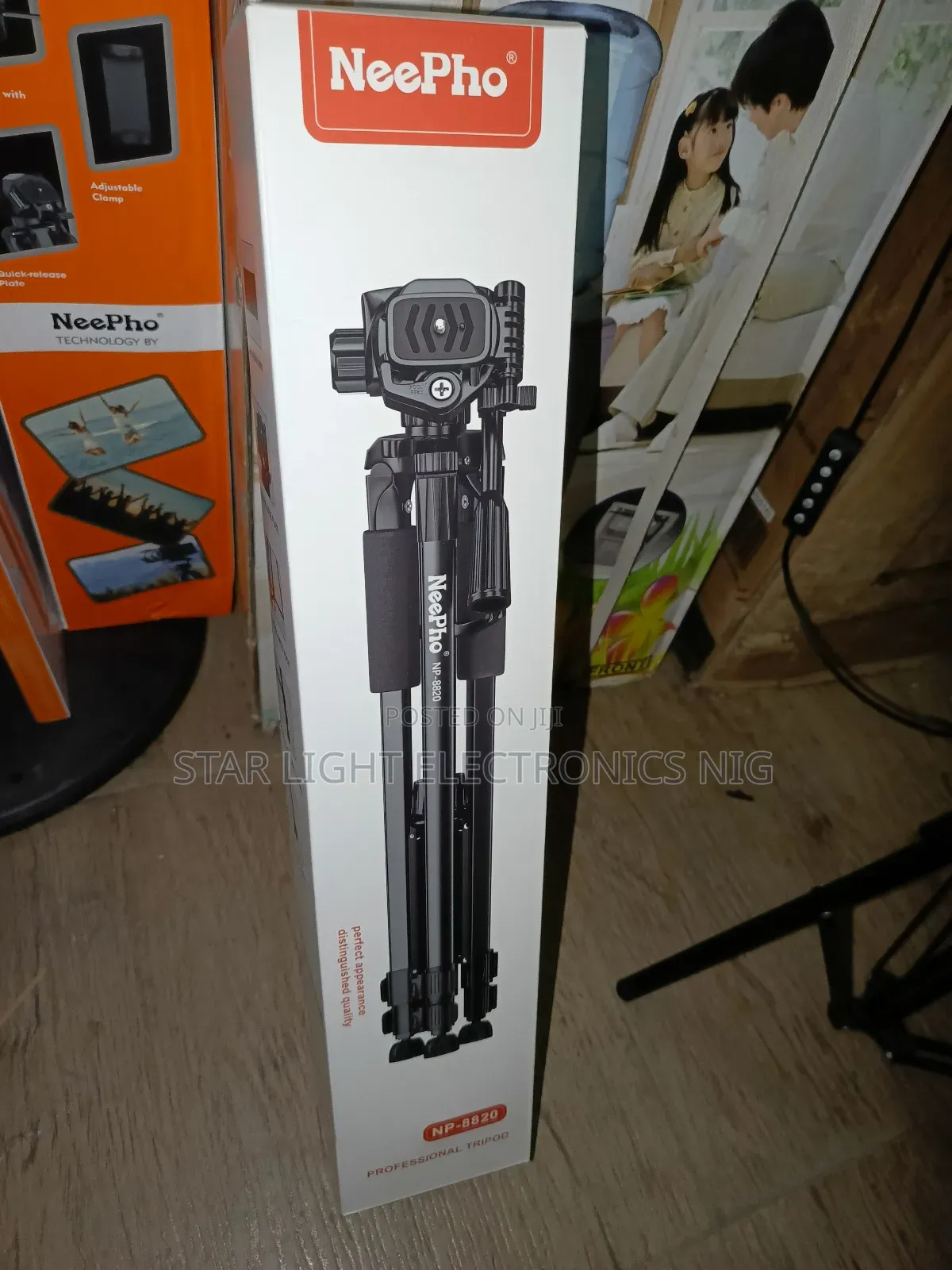 Convenient Tripod Stand