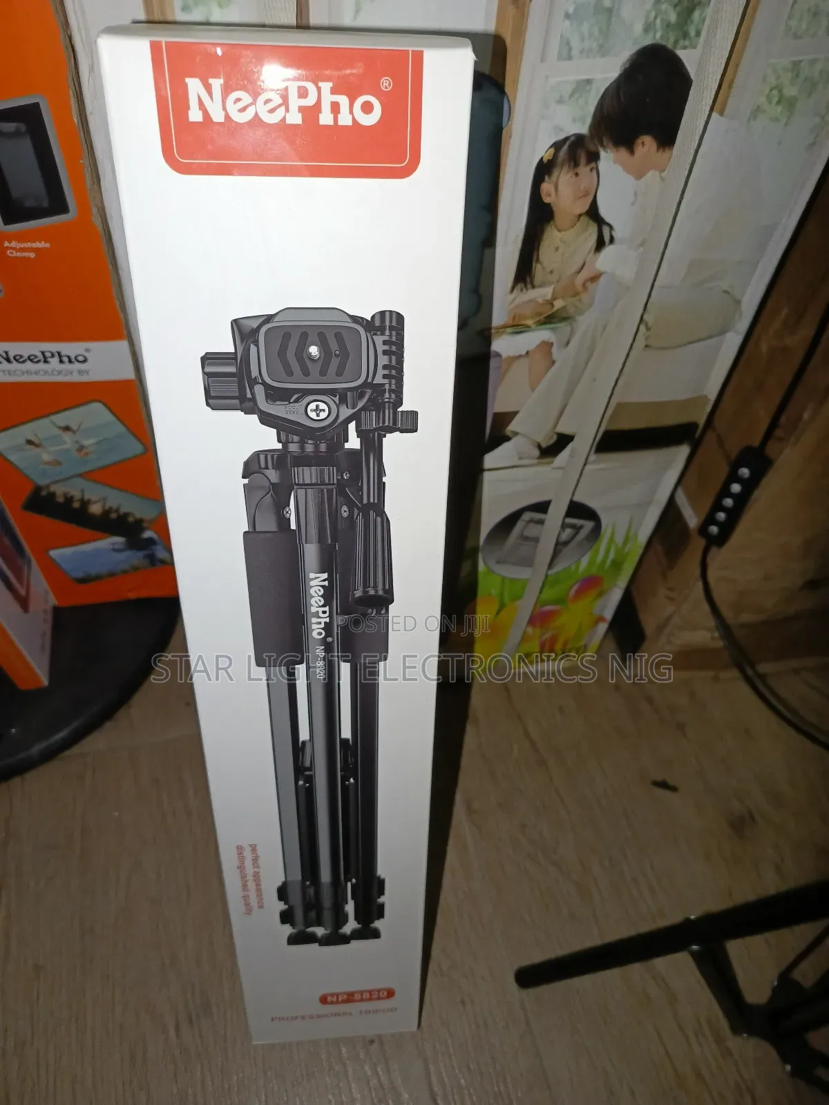 Convenient Tripod Stand