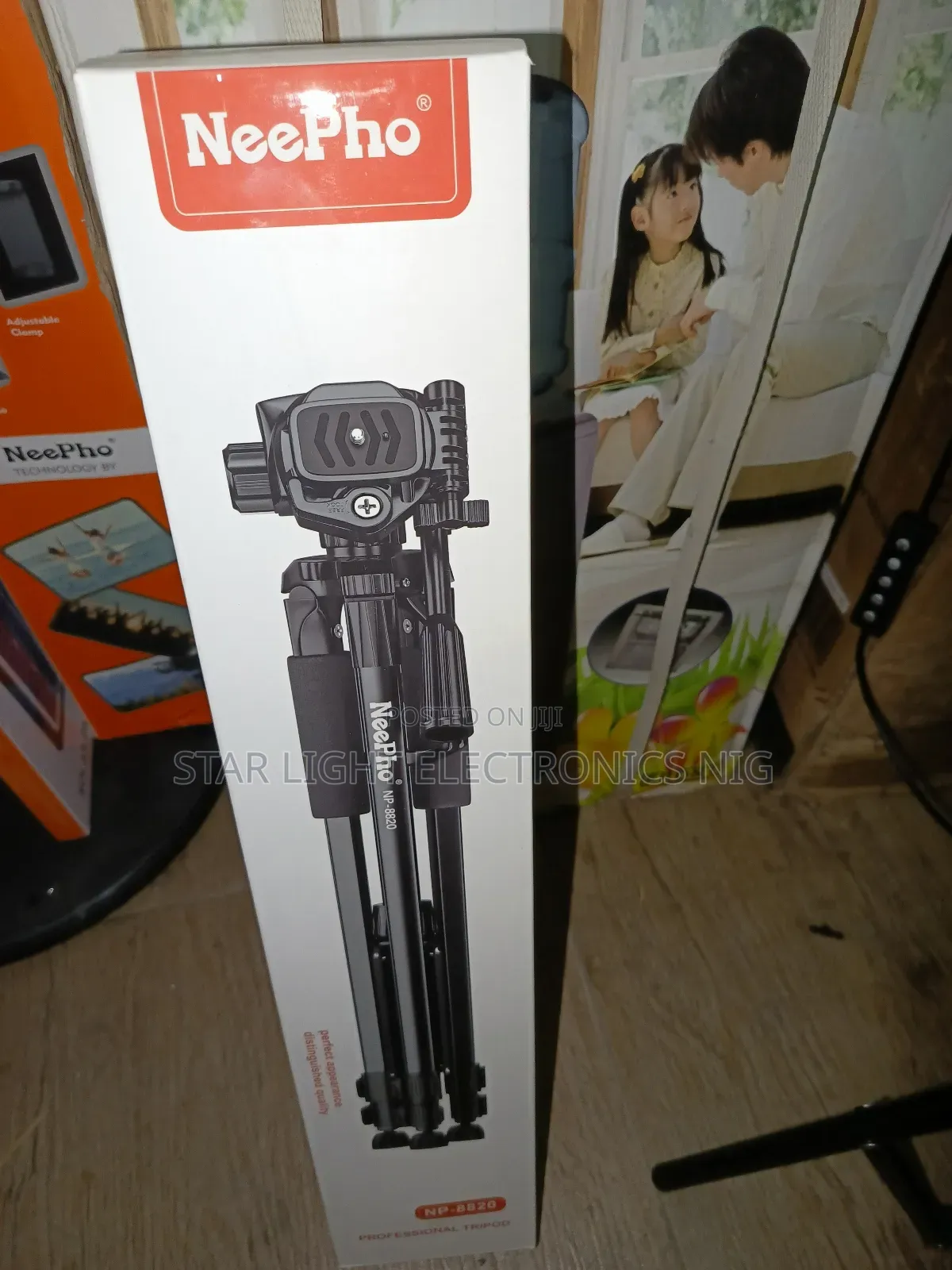 Convenient Tripod Stand
