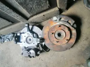 Front Hub Kia Sorento 2003