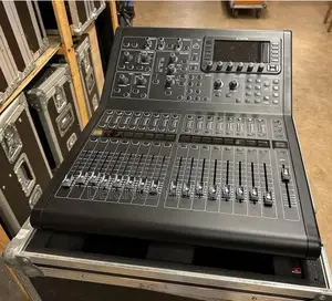 Photo - Midas M32R LIVE 40 Channels Digital Mixer