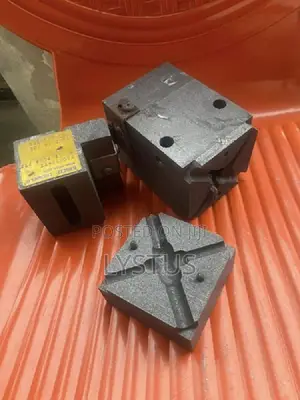 Cadweld Mold 70 X 35 Mm (XAC-Y4Y2)