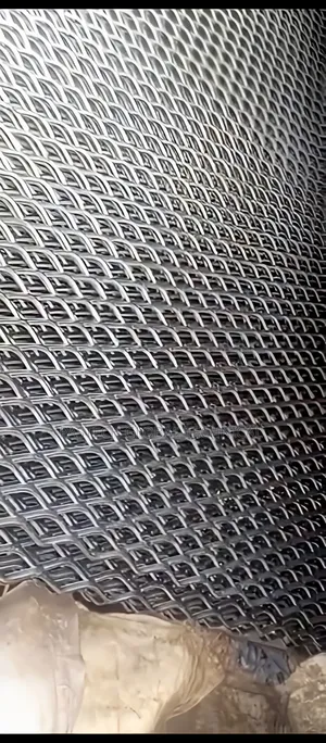 Diagonal Steel Mesh Hole1x1 Thickness 4mm Length 4x8ft