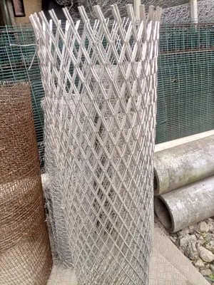 Diagonal Stainless Mesh Hole1x1 Width4ft