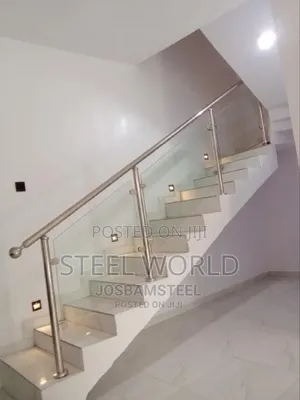 10m Prime Glass Holder Design