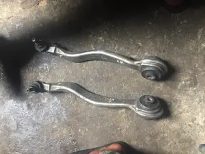 Lower Arm 204 4matic