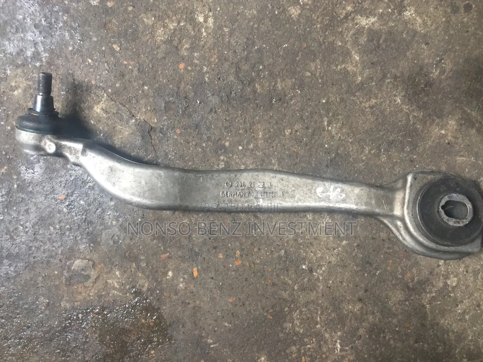 Lower Arm 204 4matic