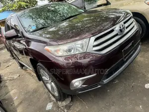 Toyota Highlander Limited 2012 Burgundy