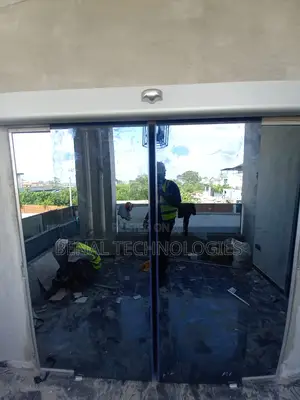 Sensor Entry Door