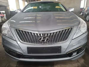 Photo - Hyundai Grandeur 2016 Gray