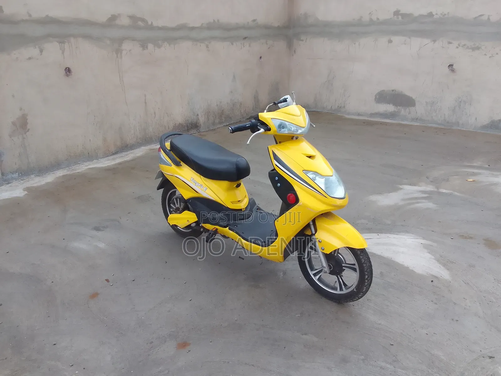 Motorcycle 2017 Yellow