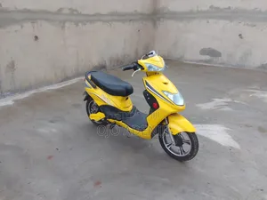 Motorcycle 2017 Yellow