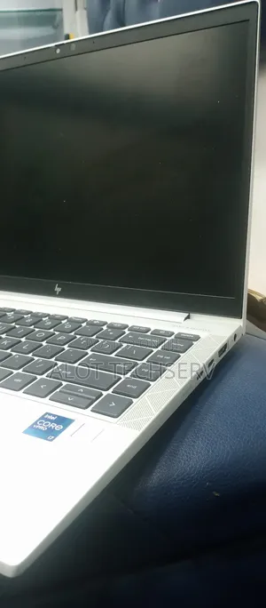 Laptop HP EliteBook 840 G8 16GB Intel Core I7 SSD 256GB