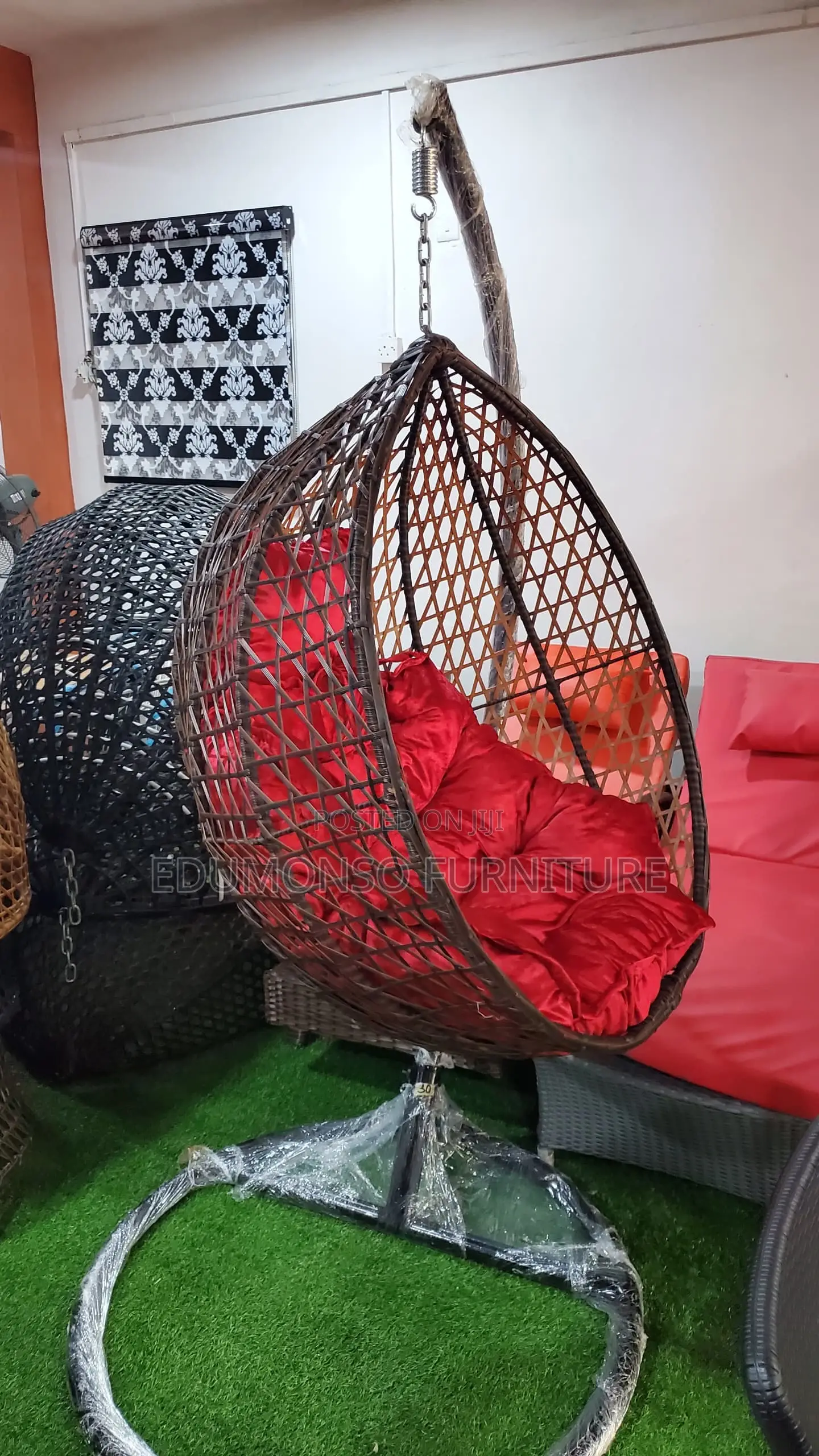 Indoor/Outdoor Egg Swing Chair