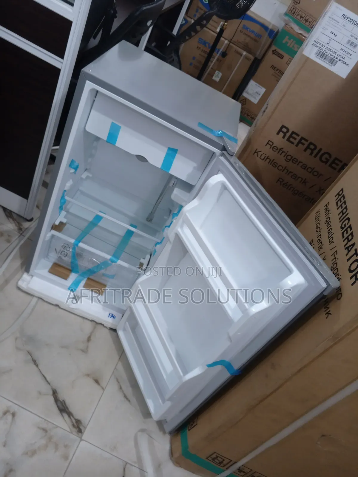Midea Compact-Series Fridge 85 Litres- Supertropical