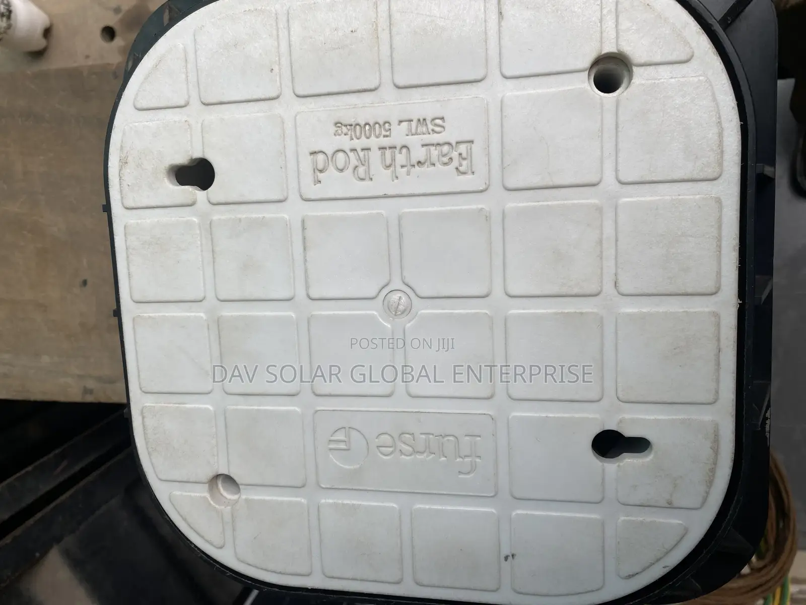 Earth Bus Chamber