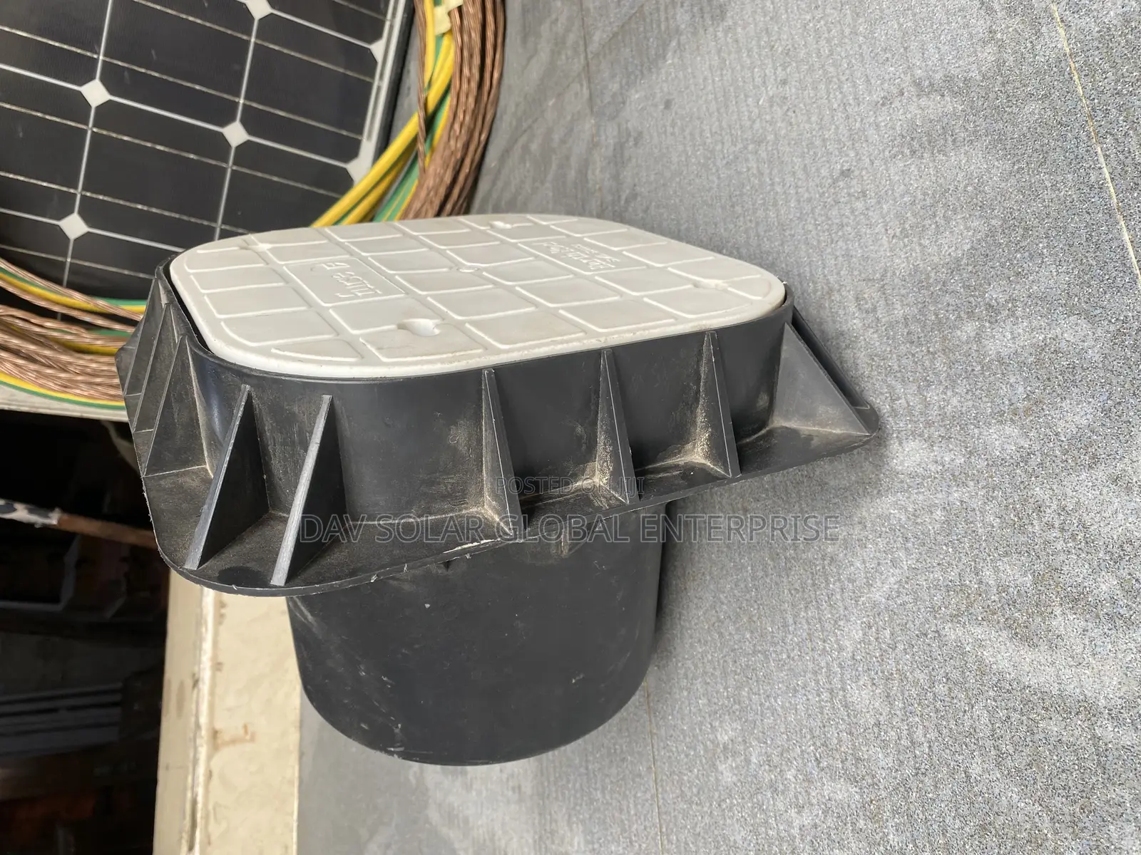 Earth Bus Chamber