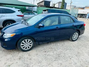 Toyota Corolla 2013 Blue