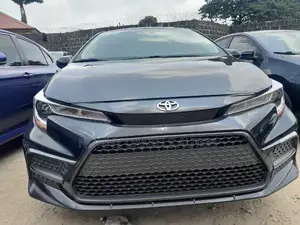 Toyota Corolla XLE 2021 Black