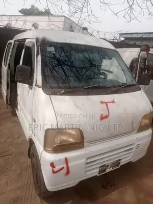 Suzuki APV Minibus 2005 White