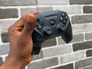 Apple Wireless Game Controller for iPhones and Ios Devices