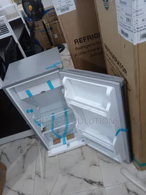 Midea MDRD133FGG50 Mech Temperature Control Fridge 85 Liter